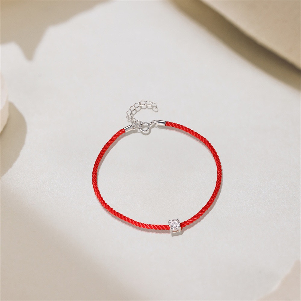Bracciale in corda rossa Moiss - Vs Smartwatch recensione e prezzo
