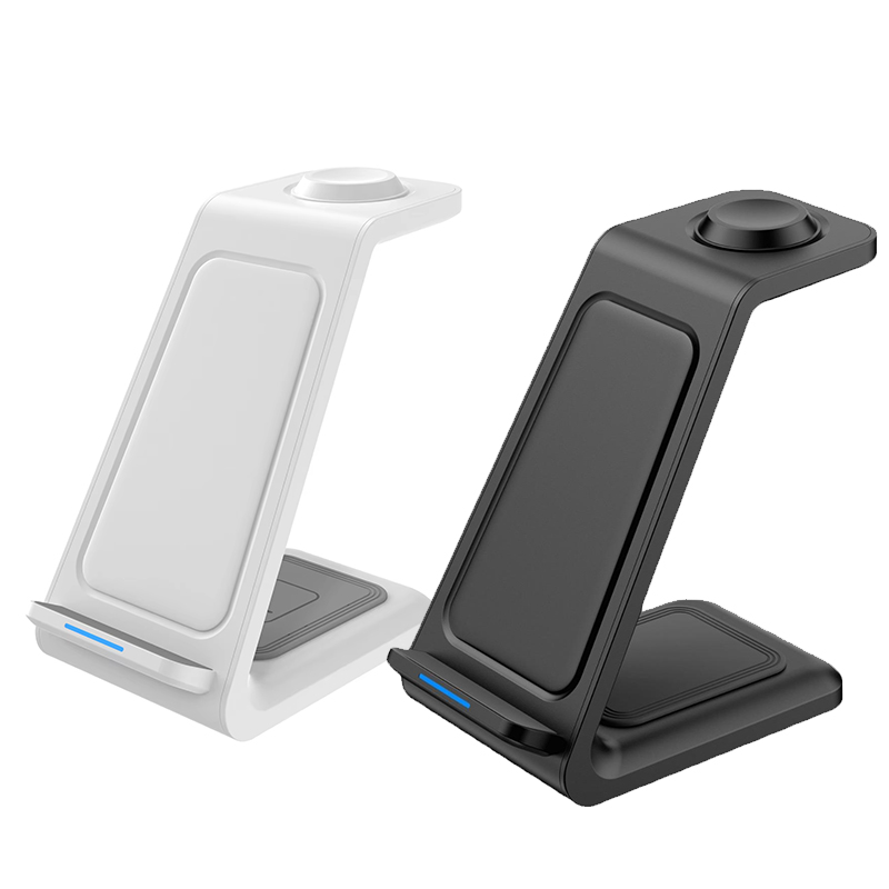 Base di ricarica wireless 3 in - Watch 7 Smartwatch Iphone recensione e prezzo